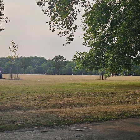 London Comfy Doubles Aparthotel Eksteriør bilde